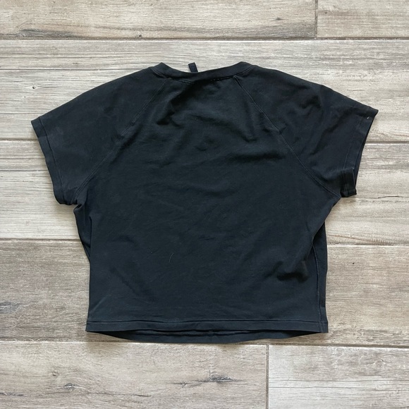 Skims new vintage cropped raglan t-shirt- size M - Picture 3 of 3